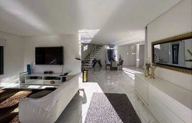 Imagem 16: Linda casa em Cond de alto padrão na Granja Viana, com 1150 de terreno