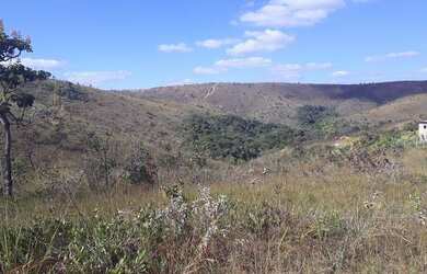 Imagem: O terreno possui 1.000m² de Área e está localizado em Jaboticatubas