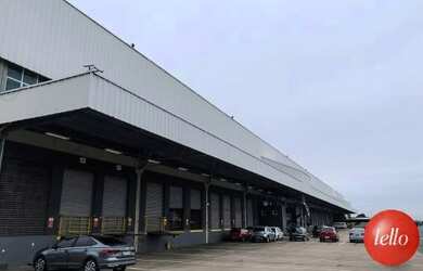 Imagem: O depósito possui 3.806m² de Área e está localizado em