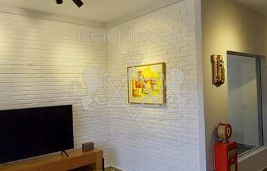 Imagem: A casa possui 3 Dormitórios, 2 Banheiros, 3 Vagas na garagem