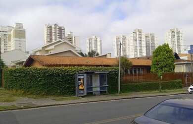 Imagem: O terreno possui 247m² de Área e está localizado em Cristo