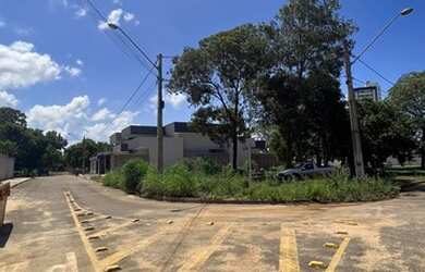 Imagem: O terreno possui 362m² de Área, Direto com o proprietário