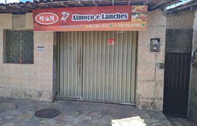 Imagem: A casa possui 2 Dormitórios, 1 Banheiro, 1 Vaga na garagem