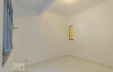 Imagem: A casa possui 1 Dormitório, 1 Banheiro, 50m² de Área, Imóvel