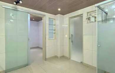 Imagem 8: Vendo Casa comercial no Centro de Nova Friburgo