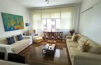 Imagem: O apartamento possui 3 Dormitórios, 3 Banheiros, 2 Vagas na