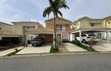 Imagem: A casa em condomínio possui 3 Dormitórios, 5 Banheiros, 4