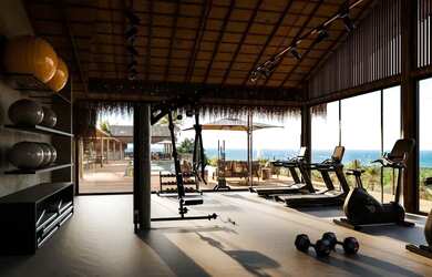 Imagem 9: Seu lote em condomínio fechado e com infraestrutura de alto padrão na...