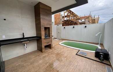 Imagem 9: Casa com piscina no Porto Marina