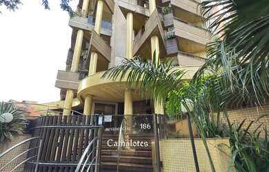 Imagem: O apartamento possui 3 Dormitórios, 4 Banheiros, 2 Vagas na