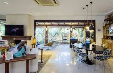 Imagem 9: Casa em Condomínio com 380m², 4 dormitórios no bairro Tristeza