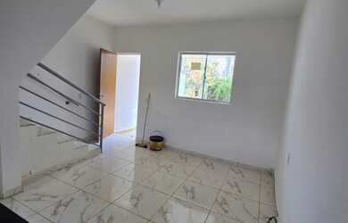 Imagem 2: Casa Geminada com 2 quartos para alugar em Contagem