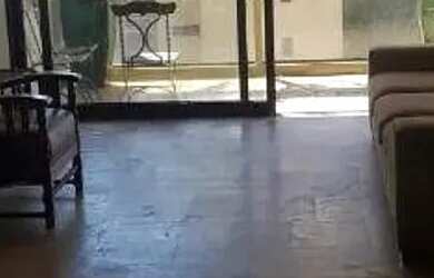 Imagem: O apartamento possui 3 Dormitórios, 5 Banheiros, 2 Vagas na