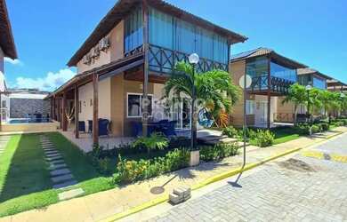 Imagem: A casa em condomínio possui 4 Dormitórios, 4 Banheiros, 3