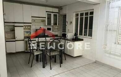 Imagem: A casa possui 4 Dormitórios, 4 Banheiros, 3 Vagas na garagem