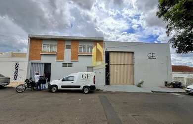 Imagem: O depósito possui 625m² de Área e está localizado em Vila