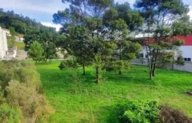 Imagem: O terreno possui 529m² de Área e está localizado em De Zorzi