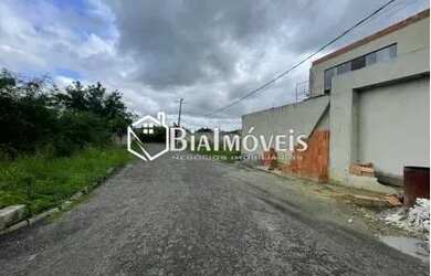 Imagem: O terreno possui 180m² de Área e está localizado em Campo