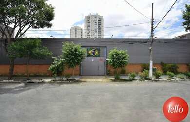 Imagem: O depósito possui 1.040m² de Área e está localizado em