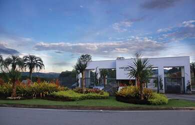 Imagem: O terreno possui 510m² de Área e está localizado em Chácaras