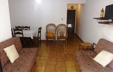 Imagem: O apartamento possui 2 Dormitórios, 2 Banheiros, 1 Vaga na