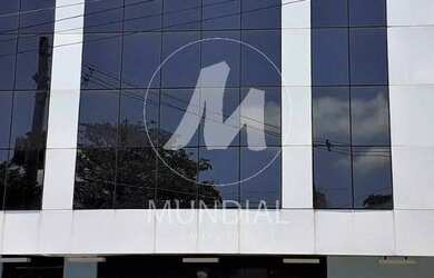 Imagem: O depósito possui 4 Vagas na garagem, 1200m² de Área e Imóvel