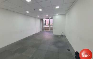 Imagem: O depósito possui 1 Vaga na garagem, 38m² de Área, Imóvel