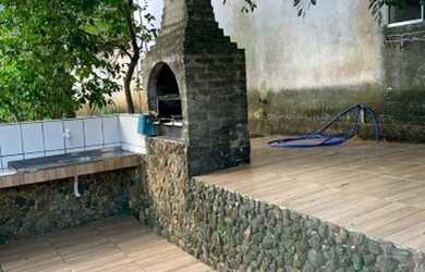 Imagem 14: Sitio Cachoeirinha. Churrasqueira, Varandae10m² de Área