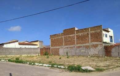 Imagem: O terreno possui 368m² de Área e está localizado em Parque