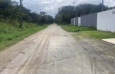 Imagem 2: Lote/Terreno para venda com 682 metros quadrados