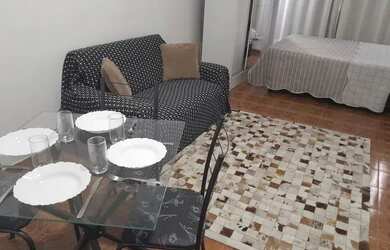 Imagem: O apartamento possui 1 Dormitório e está localizado em Centro