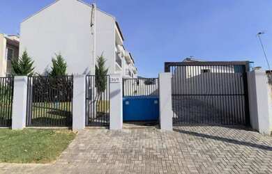 Imagem: A casa em condomínio possui 3 Dormitórios, 2 Banheiros, 2