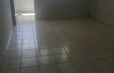 Imagem 2: ALUGO apt pequeno. frente a praia Bessa. tratar pelo wats.83.98687.6202