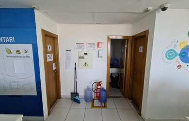 Imagem: O depósito possui 5 Vagas na garagem, 340m² de Área, Imóvel