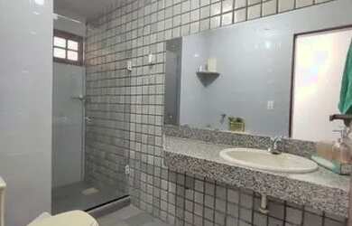 Imagem 14: Casa para venda com 525 m² com 5 quartos sendo4 suites