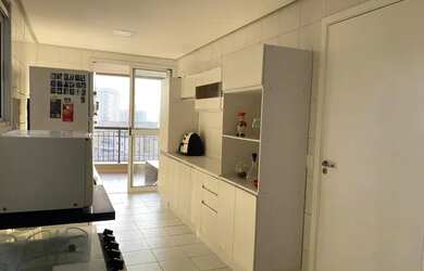 Imagem 5: Apartamento 170m², 3 suítes, 5 banheiros, 3 vagas, depósito, andar...