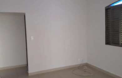 Imagem 8: Casa no Santa Maria. Área de serviço, 100m² de Área, 2 Vagas na garageme2...