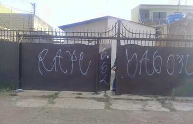 Imagem: A casa possui 3 Dormitórios e está localizado em Ceilândia