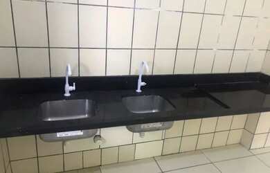 Imagem 6: Alugo apartamento. 2 Banheirose2 Dormitórios