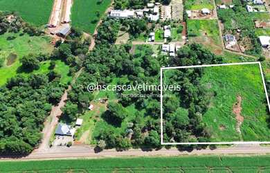 Imagem: O terreno possui 24.000m² de Área e está localizado em Área