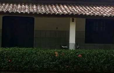 Imagem: A casa em condomínio possui 3 Dormitórios, 3 Banheiros, 4