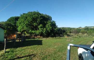 Imagem: A fazenda está localizado em Lidice, Uberlândia à venda por