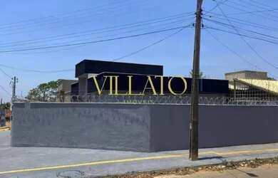 Imagem: A casa possui 3 Dormitórios, 2 Banheiros, 2 Vagas na garagem