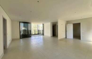 Imagem: O apartamento possui 3 Dormitórios, 3 Banheiros, 3 Vagas na