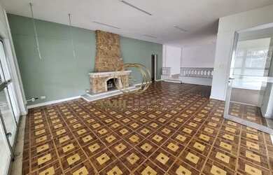 Imagem 2: Aluga Casa Comercial, 500 m², 4 Quartos, 6 Banheiros, 10 Vagas, Jardim...