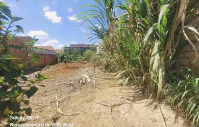 Imagem: O terreno possui 250m² de Área e está localizado em Jardim