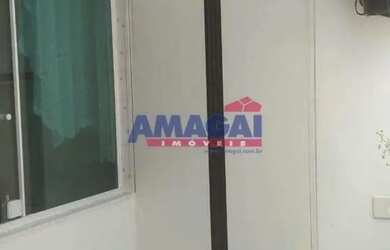 Imagem 15: Sobrado à Venda. Varanda, 250m² de Área, 2 Vagas na garageme2 Dormitórios