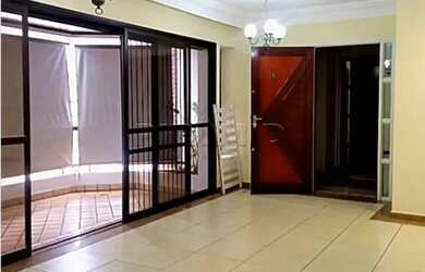 Imagem: O apartamento possui 3 Dormitórios, 3 Banheiros, 2 Vagas na