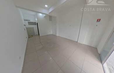 Imagem 2: Sobrado em Centro - Matinhos