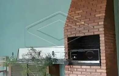 Imagem 2: Casa Sobrado em Jaú. Piscina, Churrasqueira, 12m² de Áreae5 Vagas na...